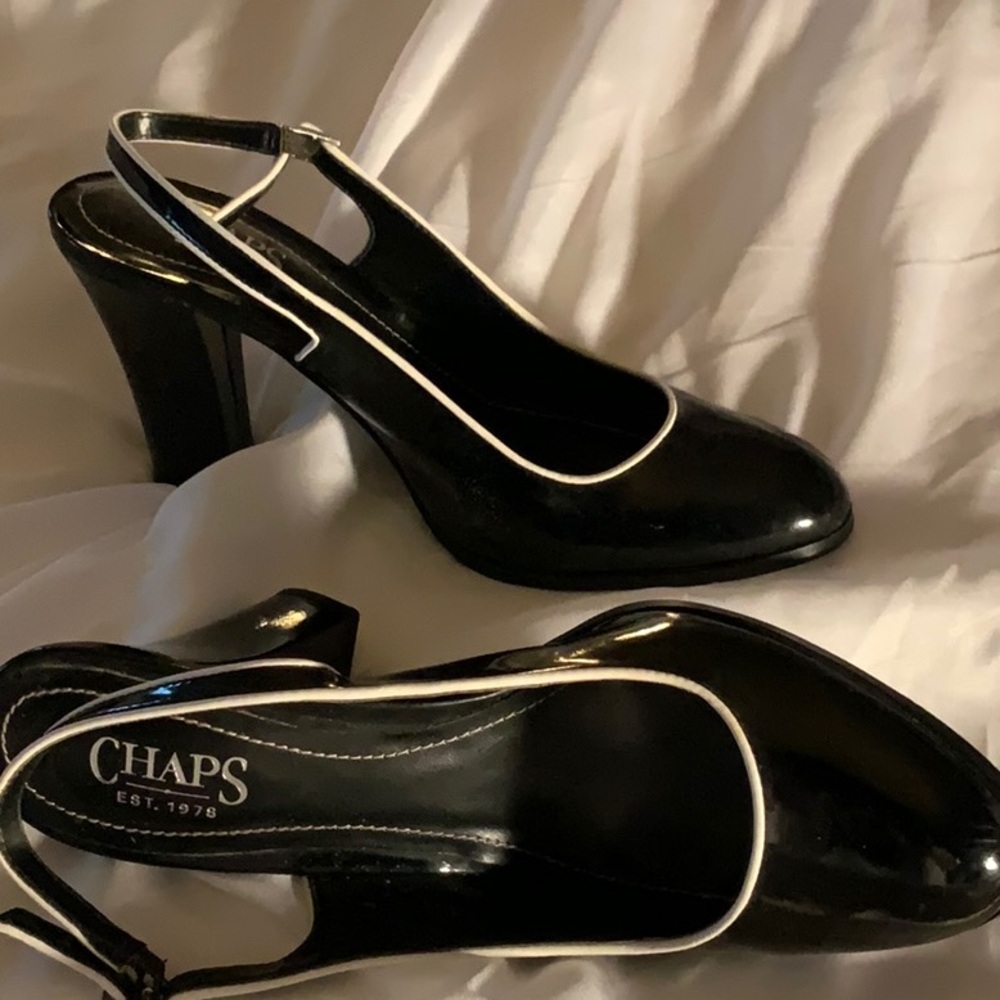 Black sling back with white accent trim
